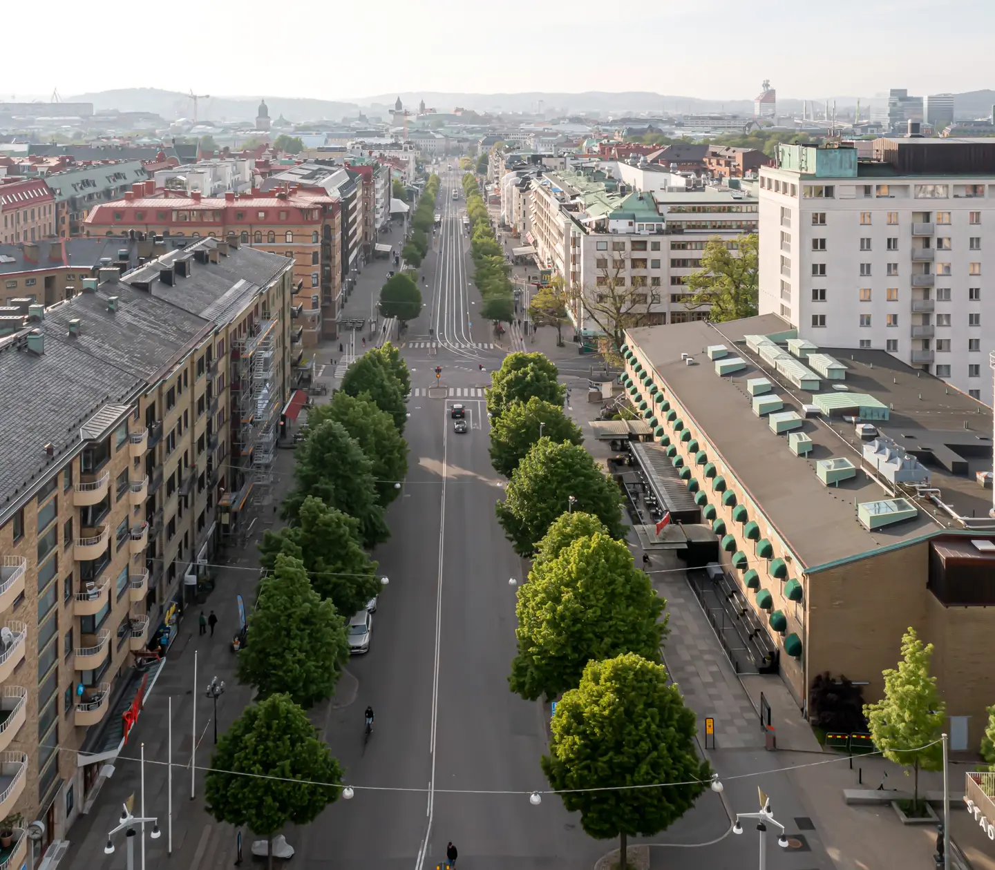 Drone image of Elite Park Avenue with the Avenue in front