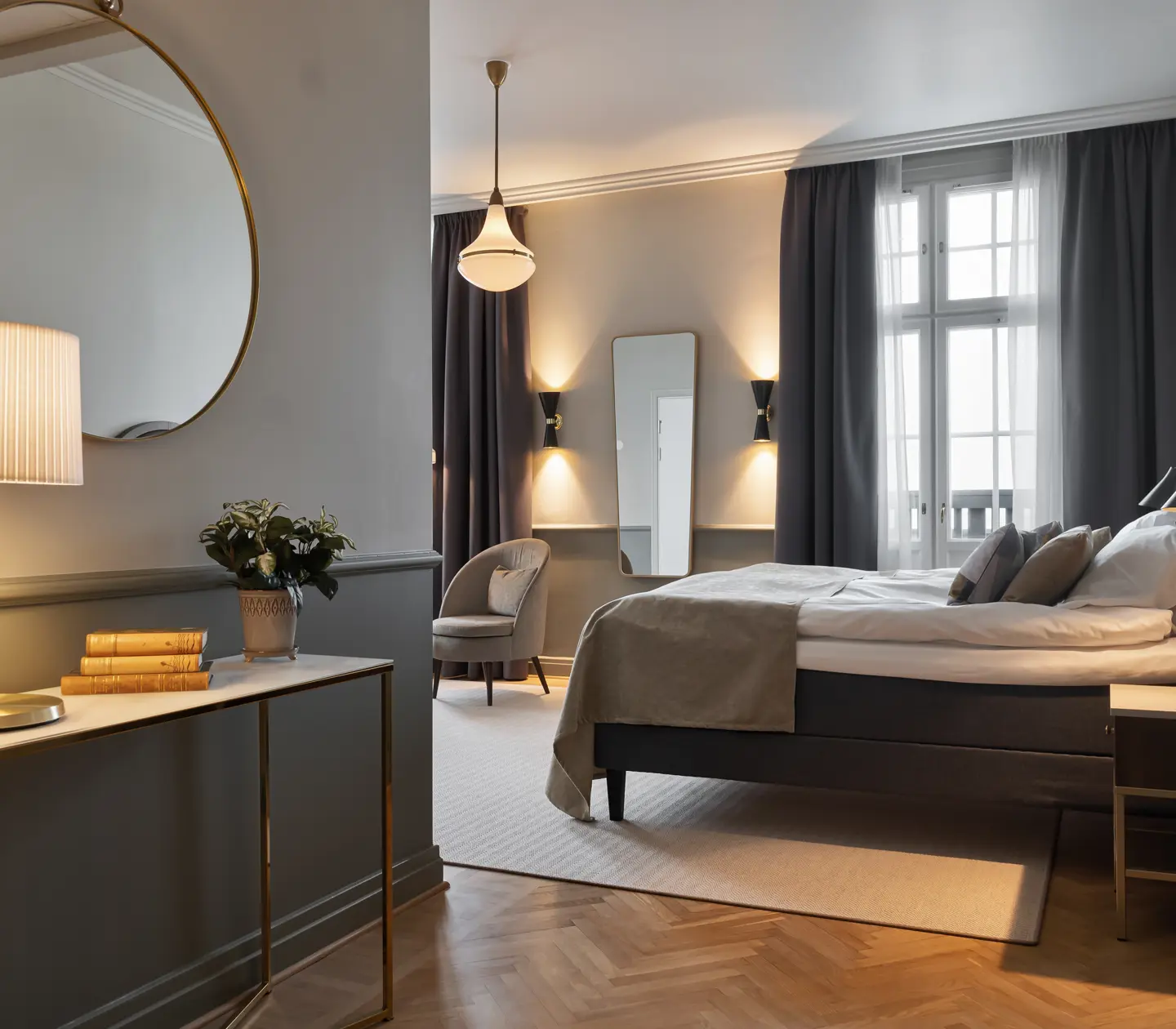 Hotel room with double bed, window and coffee table