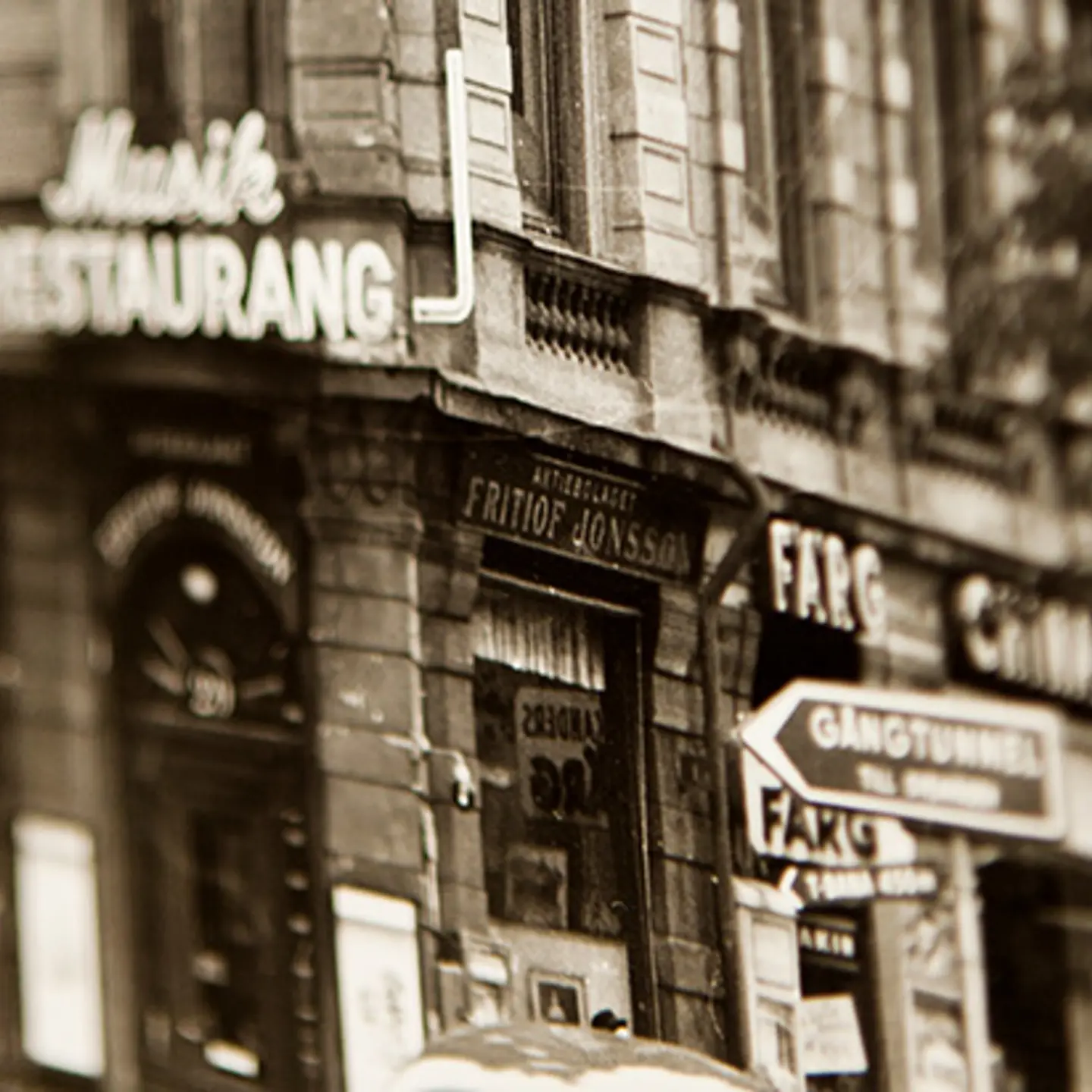 Historical image of the facade where the Elite Hotel Stockholm Plaza is located today