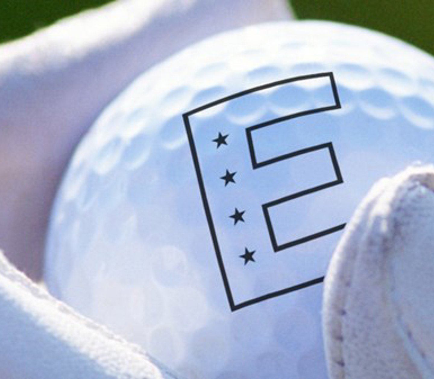 Golfboll med Elite Hotels logotyp